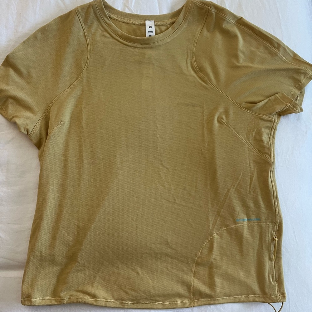 Lululemon Short Sleeve Top
